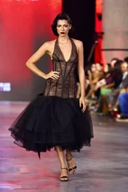 Zinc, Meu Kimô e Sacramound abrem passarela do Metrópoles Catwalk
