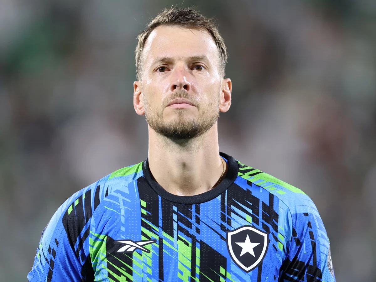 Juventus encaminha a contratação do goleiro Neto, ex-Botafogo