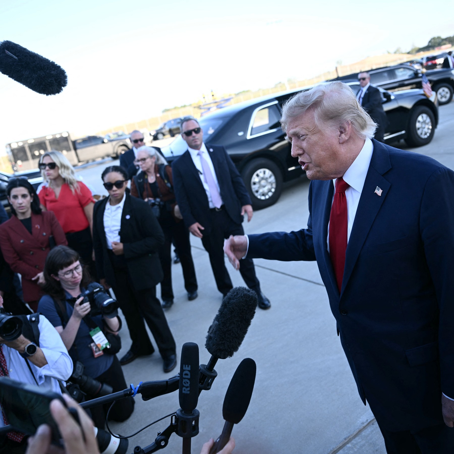 Trump diz que o Canadá se tornar 'membro associado' da UE poderia ser um 'ato hostil'