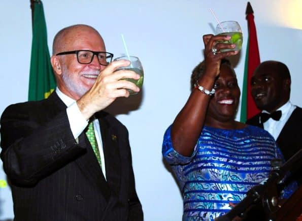 Brasil e São Tomé e Príncipe reafirmam laços históricos e de amizade