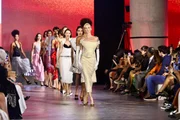 Metrópoles Catwalk estreia com Yasmin Brunet, Vivi Orth e Jhona Burjack