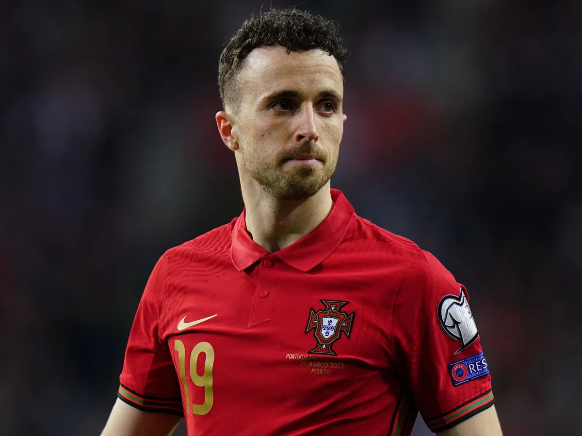 Futebol saudita vai punir torcedores por cantos ofensivos sobre Diogo Jota