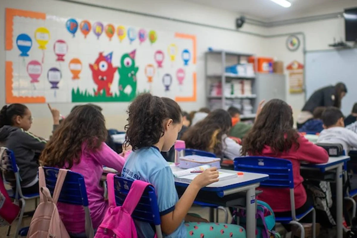 GDF suspende aulas em todas escolas do DF na sexta-feira antes da Eleição