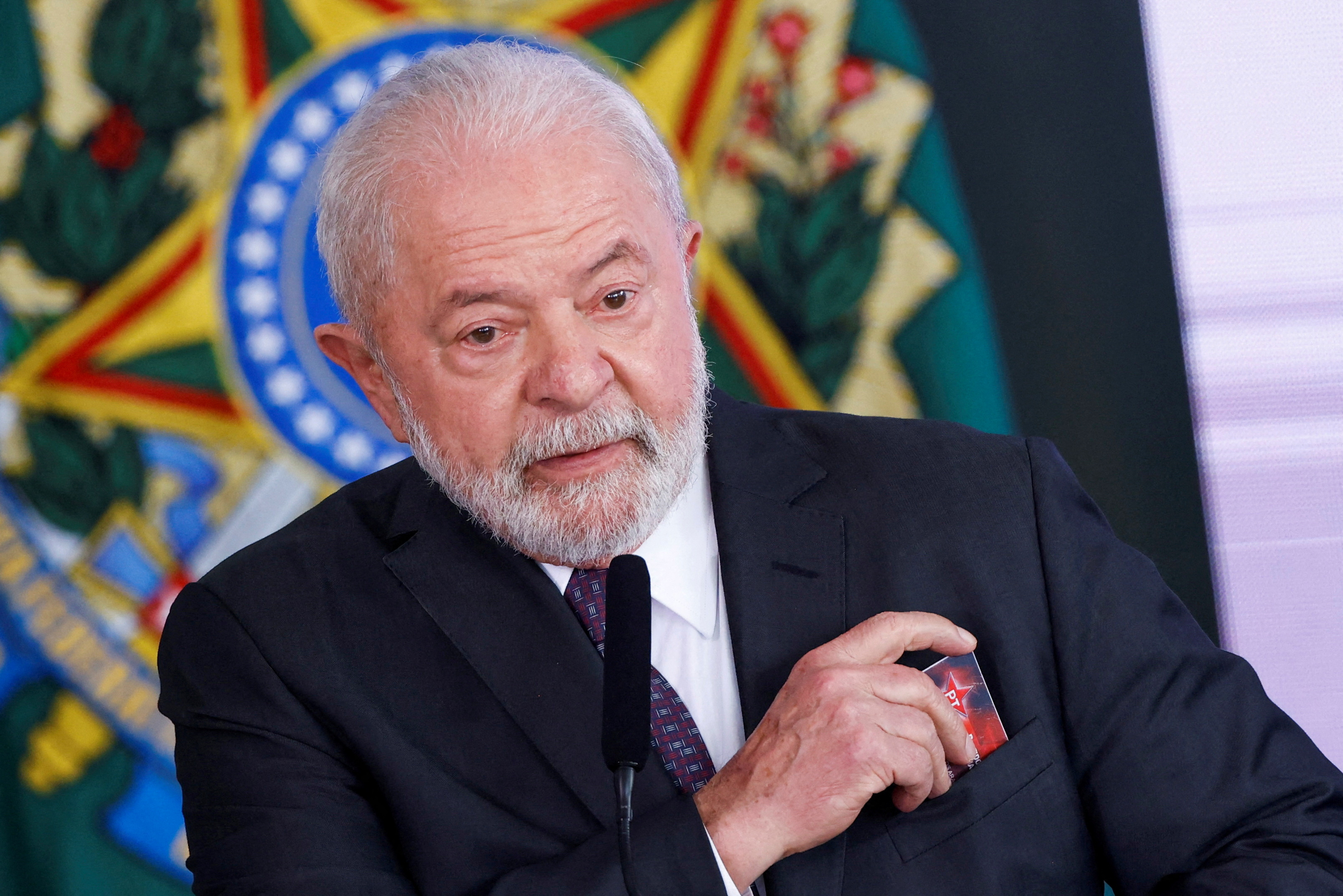 Campanha de Lula aciona TSE e pede direito de resposta após propaganda eleitoral de Flávio