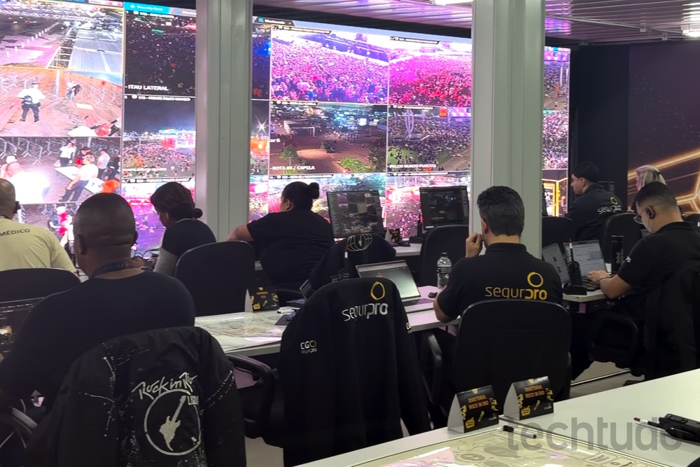 Centro de operações da SegurPro no Rock in Rio monitorou mais de 100 câmeras — Foto: Rubens Achilles/TechTudo