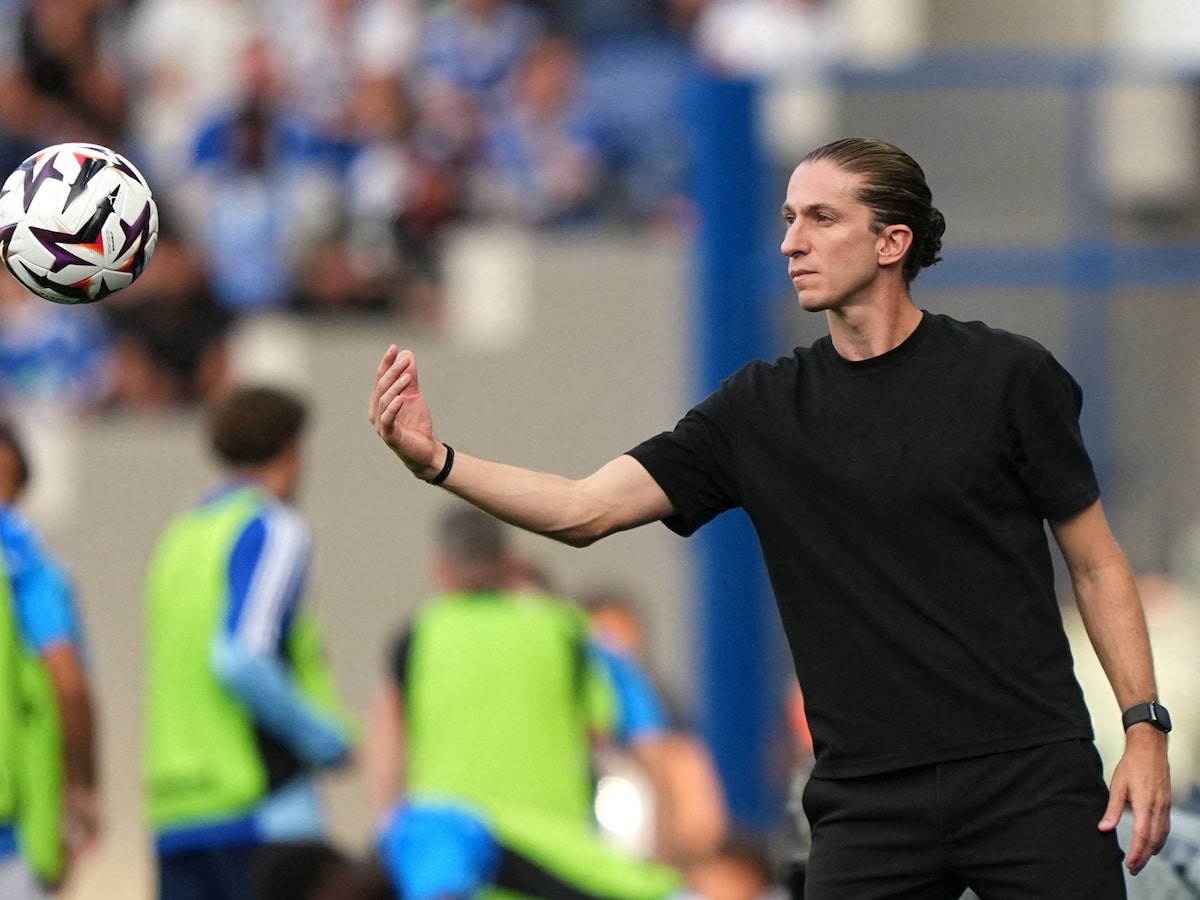 Após saídas frustrantes no Brasil, filho de Ancelotti e Filipe Luís lideram Francês diante do PSG
