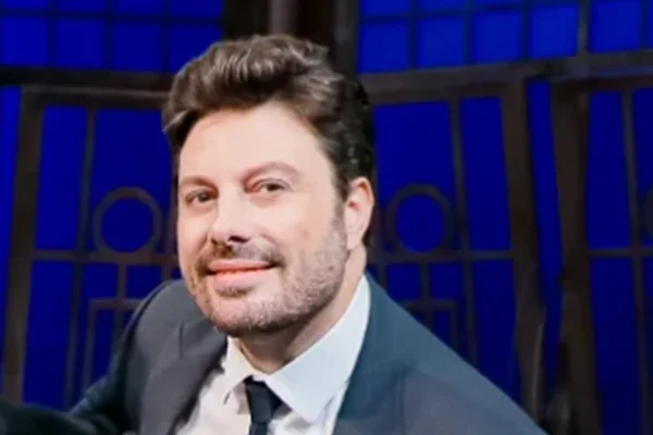 Danilo Gentili aciona ex-contratante na Justiça em processo de R$ 150 mil