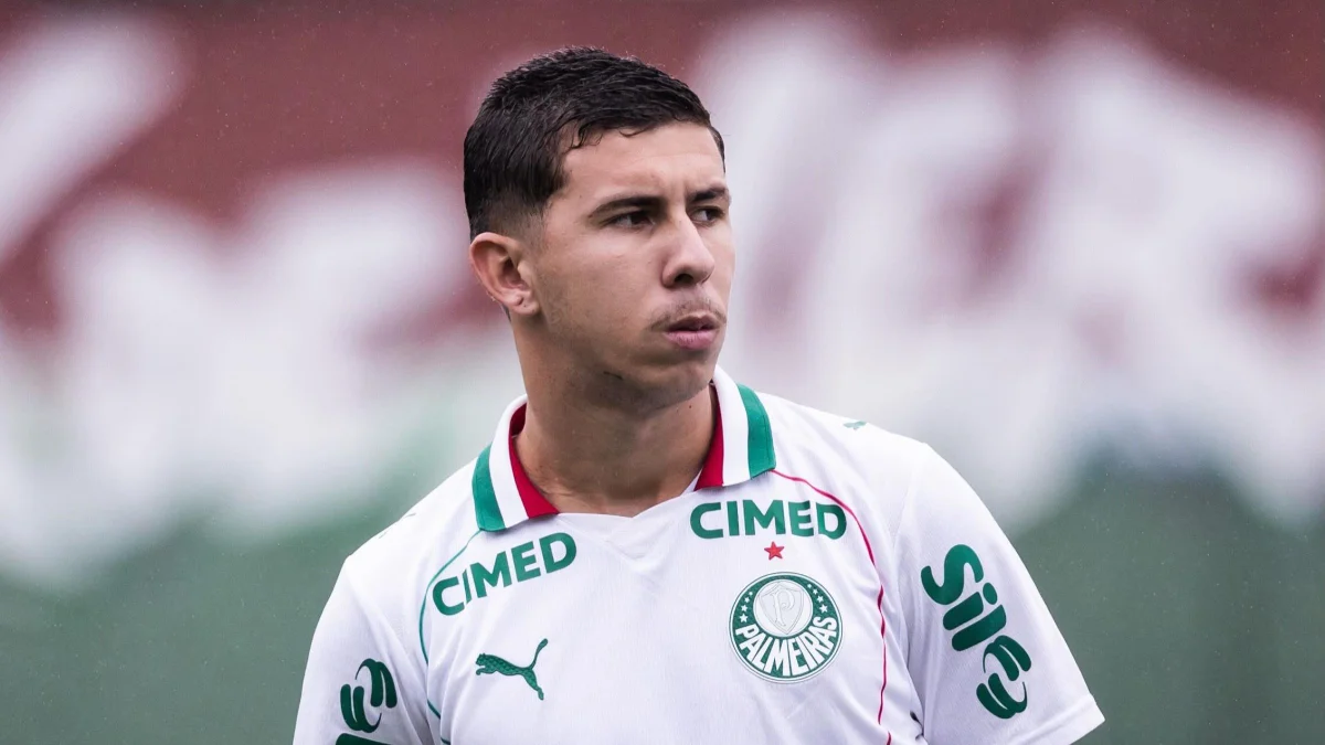 Palmeiras afasta Felipe Teresa após ser acusado de agressão pela ex-esposa