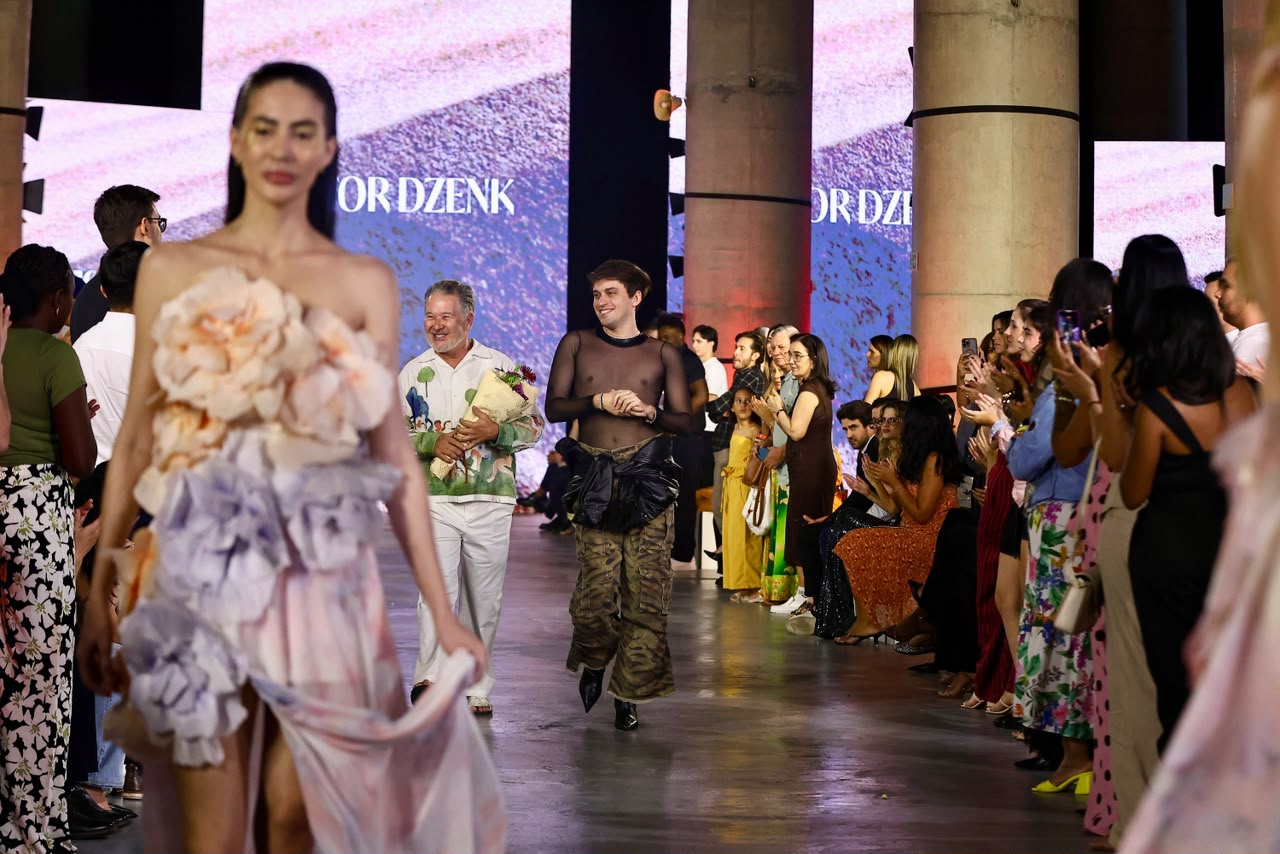 Mikaela Gomes, veterana do Metrópoles Catwalk, brilha no 3º dia de desfiles