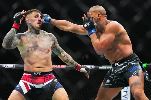 UFC: Tom Aspinall anuncia afastamento e deixa cinturão peso-pesado vago - destaque galeria