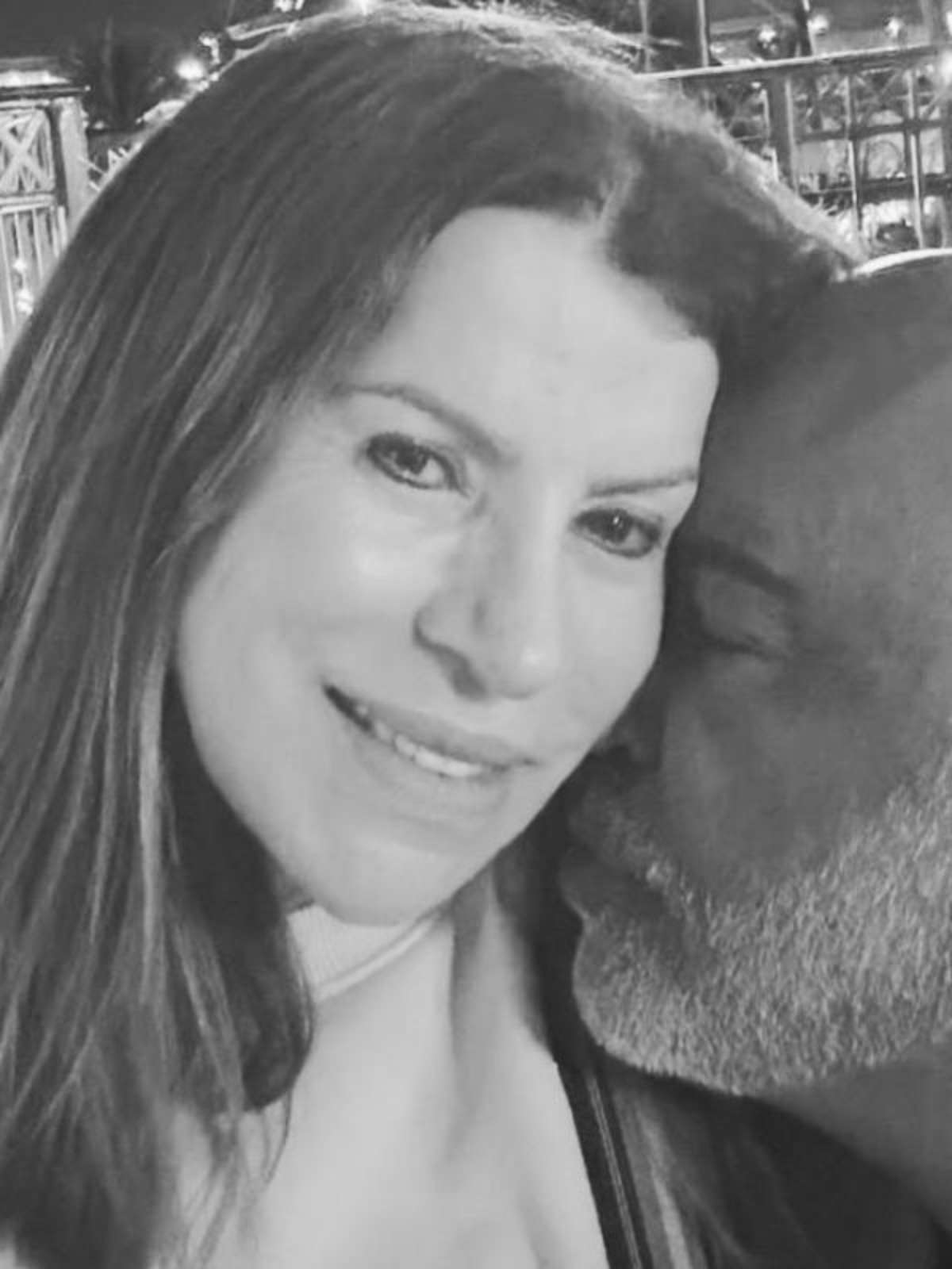 Viúva de Rick fala pela 1ª vez sobre morte do cantor: 'Continue cuidando de mim'