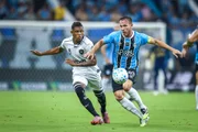 O Grêmio venceu o Botafogo por 5 x 3 no Brasileirão