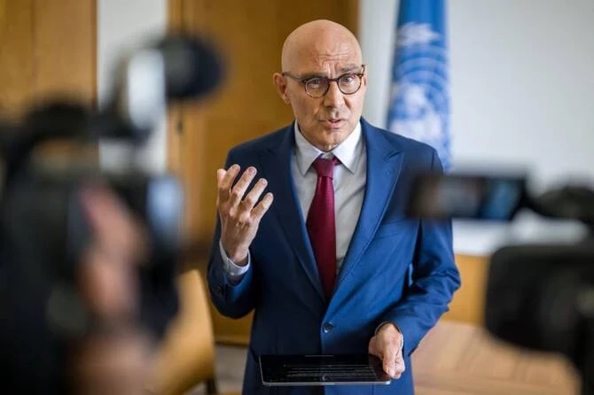Paquistão adverte Talibã contra abrigar grupos terroristas