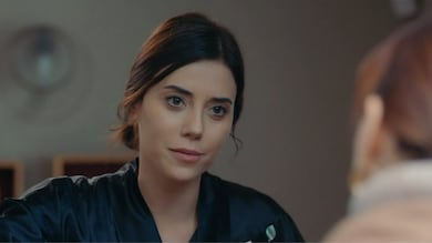 Nil entra em ação para inocentar Asya na novela Iludida: ‘Farei tudo o que puder’