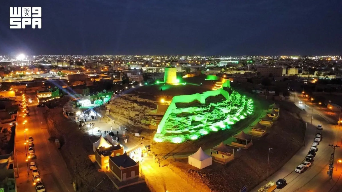 O histórico Observatório de Munikh da Arábia Saudita exibe a engenharia arquitetônica najdi
