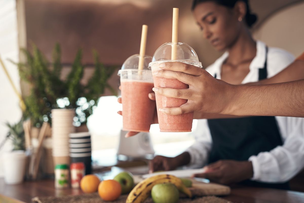 Canetas emagrecedoras: 3 mudanças na dieta para não perder massa muscular