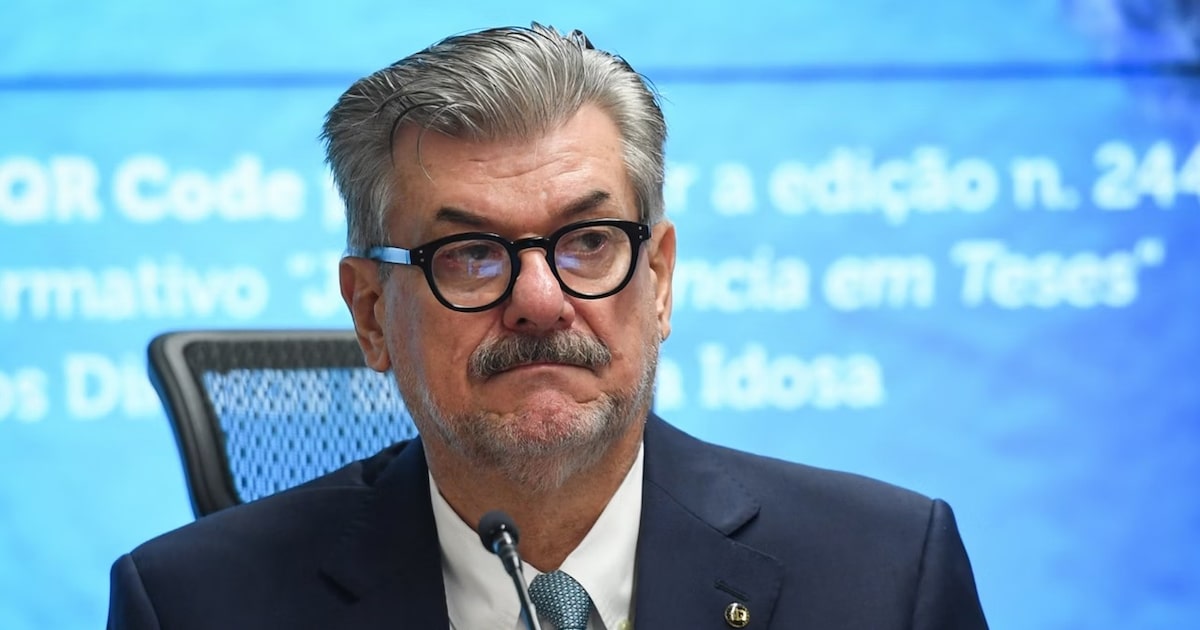 AGU pede ao STF perda de cargo e suspensão de pagamentos a Marco Buzzi