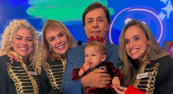 Tom Cavalcante registra encontro de Antonella com ex-Paquitas no Acerte ou Caia!
