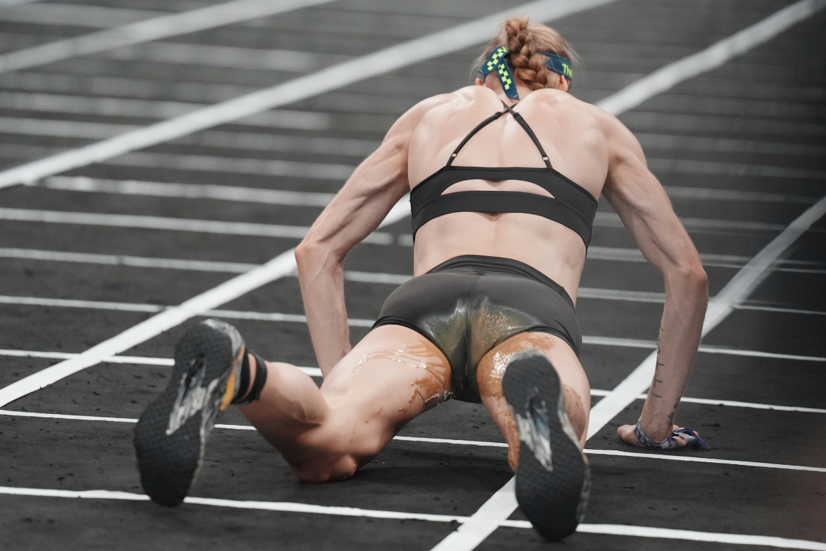 Atleta defeca durante prova de Hyrox e se recusa a abandonar competição
