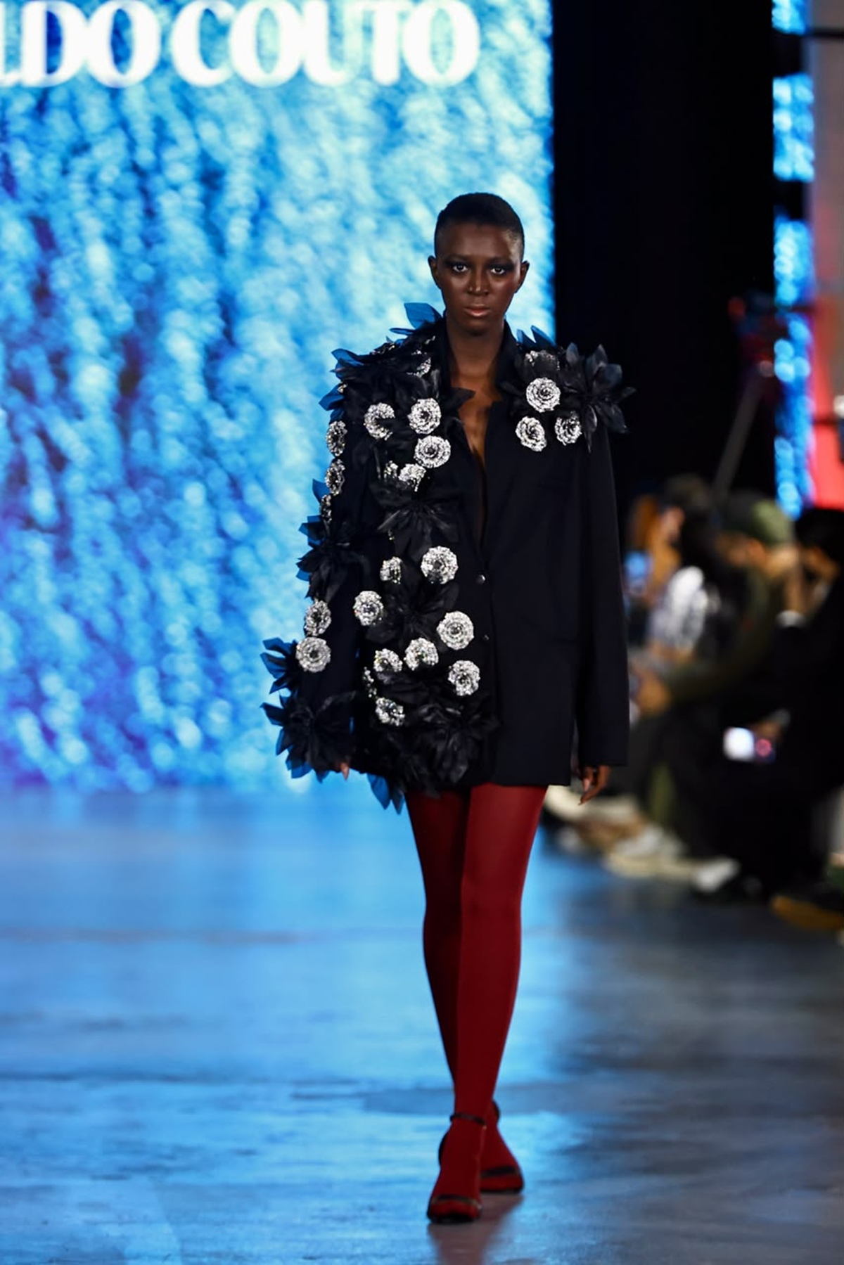 Lucila, Sau Swim e Geraldo Couto agitam 4ª noite do Metrópoles Catwalk