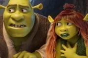 Imagem da matéria: Shrek Terceiro: dublador original do ogro morreu antes do filme. Relembre