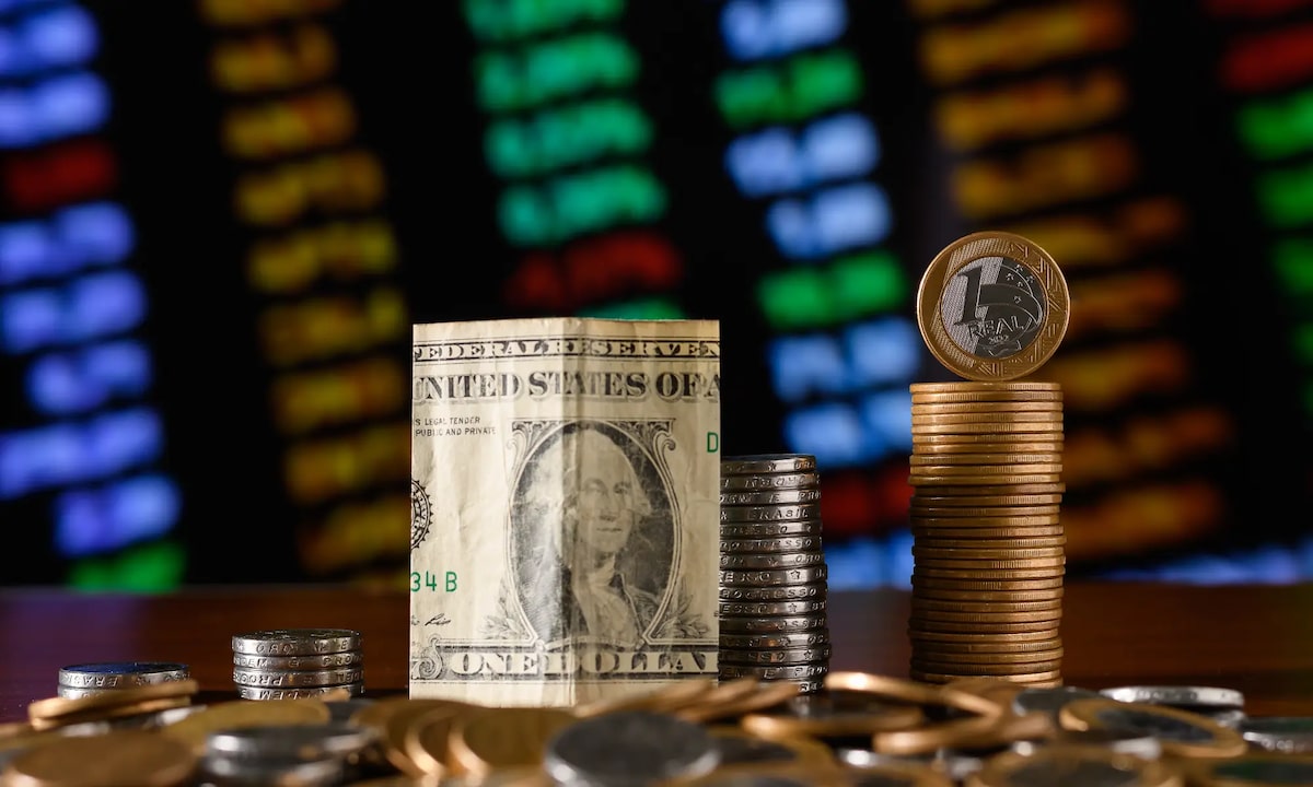Ibovespa encara Super Quarta com decisões de juros no Brasil e nos EUA