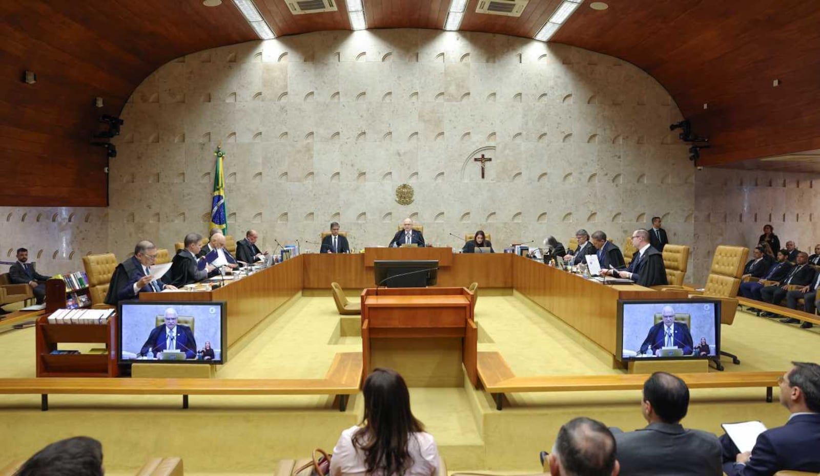 A crise no tribunal virou assunto central da eleição e passou a mexer com a disputa eleitoral Rosinei Coutinho/STF - 15.09.2026