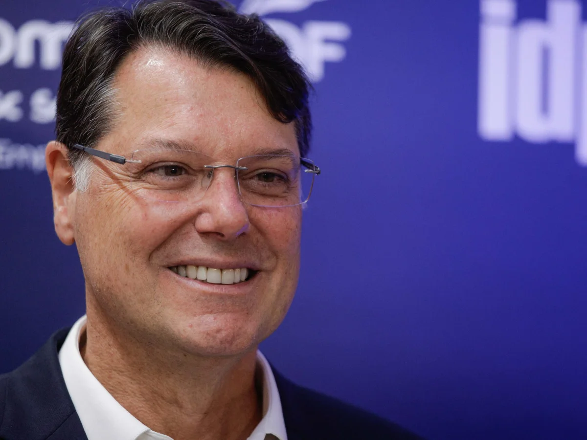 Kiko Caputo quer contratar mais médicos e recompor efetivo policial do DF