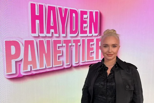 "Boatos", afirma equipe de Hayden Panettiere sobre causa da morte da atriz