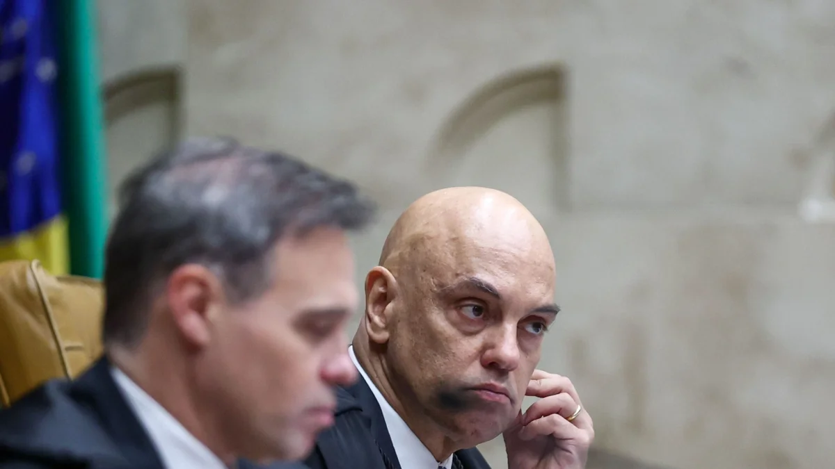 Moraes vê "finalidade político-eleitoral" em pedido de Mendonça contra ele