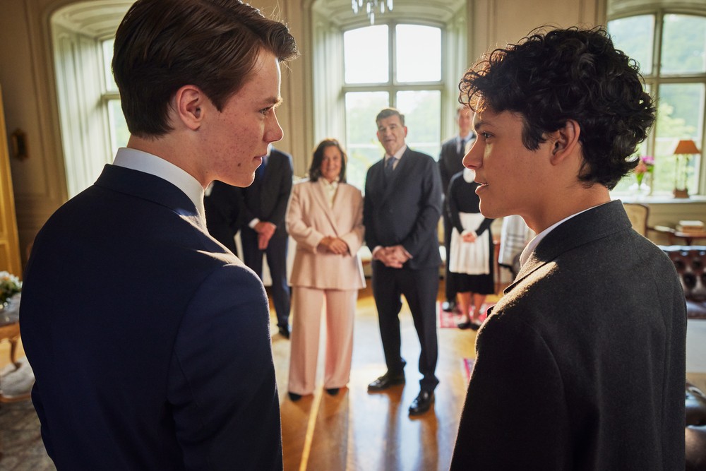 Young Royals é uma série teen de romance disponível na Netflix — Foto: Divulgação/Netflix