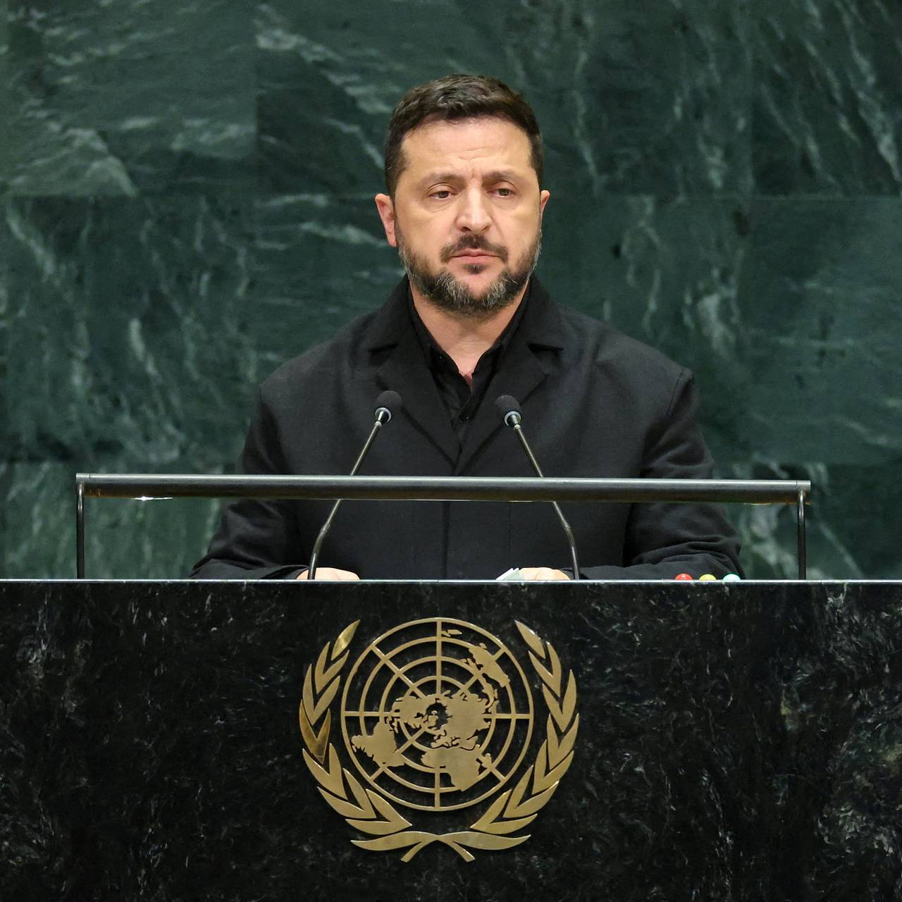 Um jornalista que observa Zelensky desde 2019 falou sobre mudanças em sua personalidade