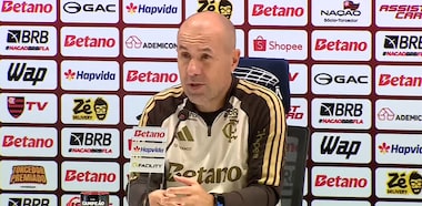 Jardim critica ataque do Flamengo contra o Corinthians: ‘Chutamos 33 vezes para fazer 2 gols’