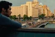 Cena de Wagner Moura em O Agente Secreto (2025), de Kleber Mendonça Filho