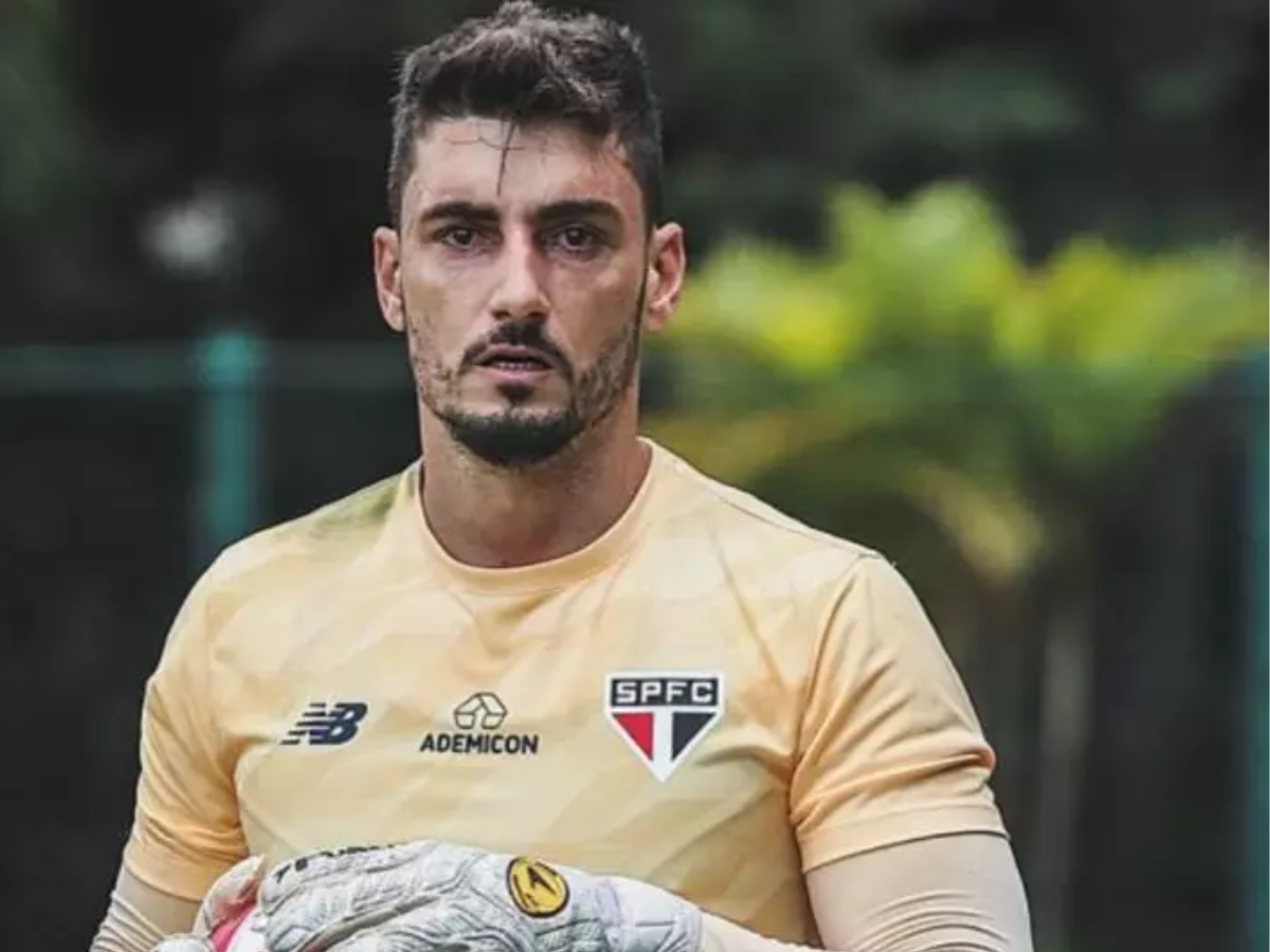 Rafael entende cobrança e vê vitória do São Paulo no momento certo