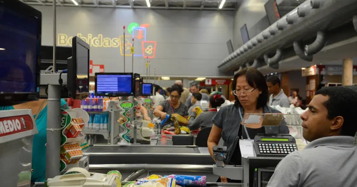 Oferta de carnes, frangos e outras proteínas cresce 23% nas promoções, segundo pesquisa