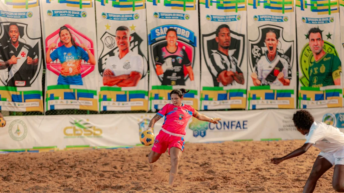 Oito equipes seguem invictas na Supercopa do Brasil de Beach Soccer