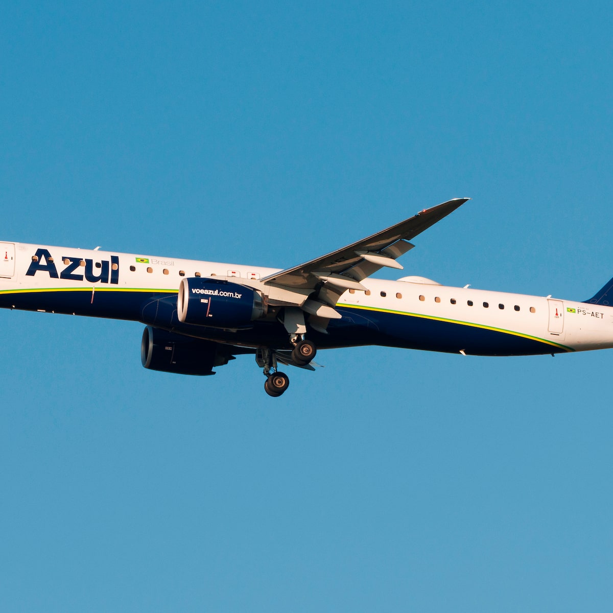 Instabilidade em GPS afeta voos da Azul com aeronaves da Embraer
