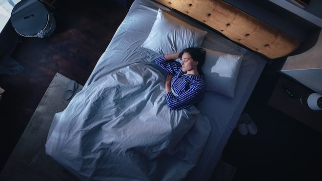 Entenda qual o risco oculto para o seu coração ao dormir exposto a qualquer quantidade de luz