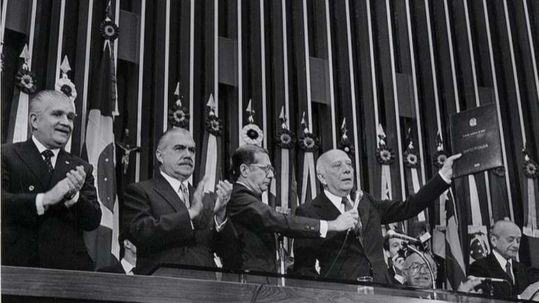 De 'guardião' da Constituição de 1988 ao centro da política: como o STF ficou tão poderoso