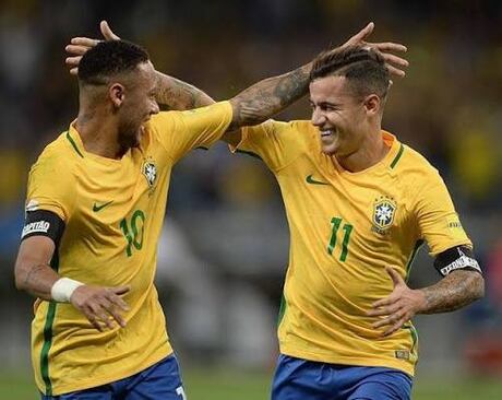 Neymar gostou de contratar. Quando seu pai comprar a SAF do Santos, em 2027, vai continuar escolhendo jogadores. E pode até seguir mais tempo na Vila Belmiro