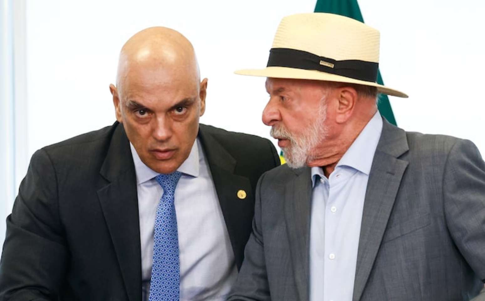 Lula e Moraes são vistos como aliados pelos bolsonaristas
