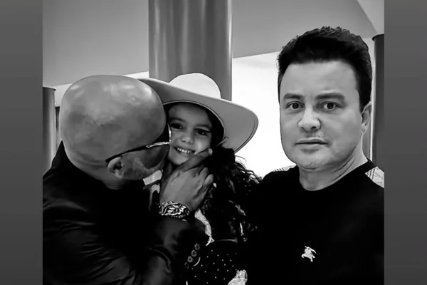Renner compartilha homenagem de artista mirim após morte de Rick