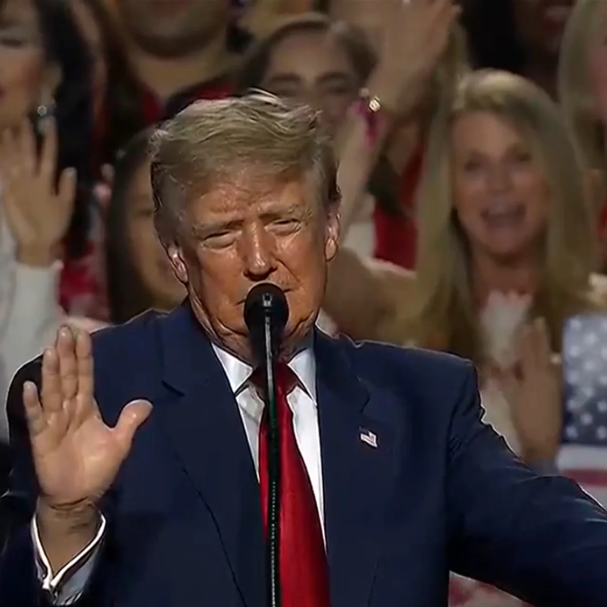 Trump retoma pressão por juros baixos em semana decisiva para BC americano