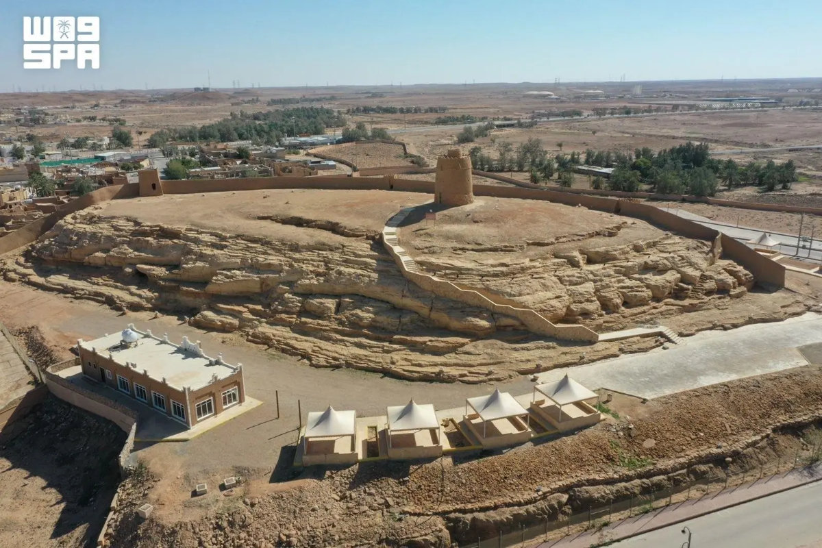 O histórico Observatório de Munikh da Arábia Saudita exibe a engenharia arquitetônica najdi