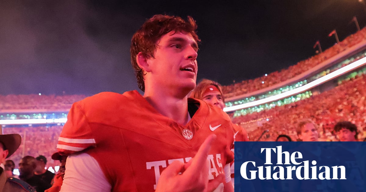 Arch Manning lidera o Texas na recuperação de 20 pontos no quarto período para chocar o Ohio State nº 1