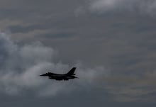 Análise: bombardeios russos visam atingir eixos logísticos na zona limite de contenção da Otan