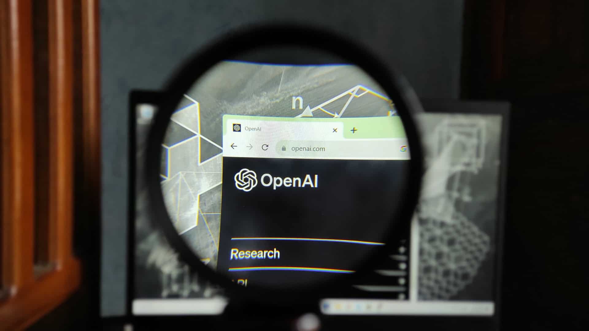 OpenAI pode estar preparando câmera de celular com IA para seu dispositivo