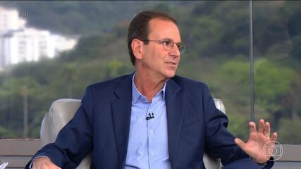 Eduardo Paes (PSD) responde sobre transporte