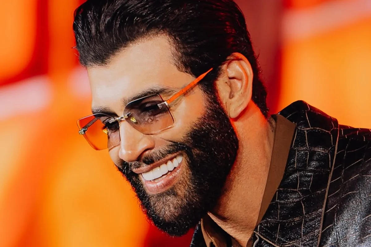 Gusttavo Lima raspa a barba e choca com novo visual. Veja antes e depois